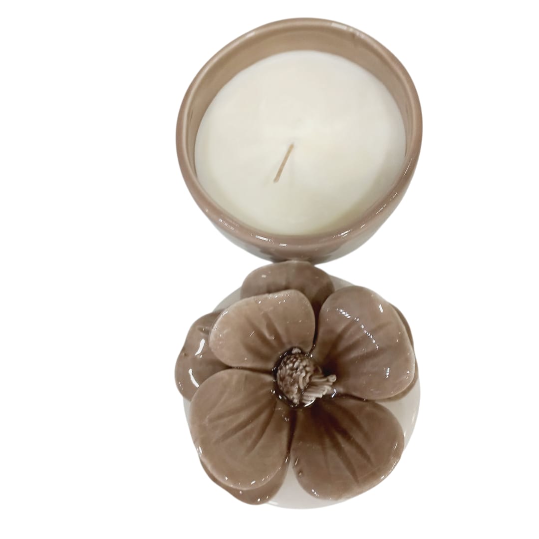 Candela con rosa